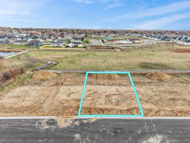 $89,900 | Lot 6 South Eight, Evansville, WI 53536