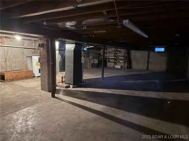 $1,725,000 | 12237 65th Highway, Cole Camp, MO 65325