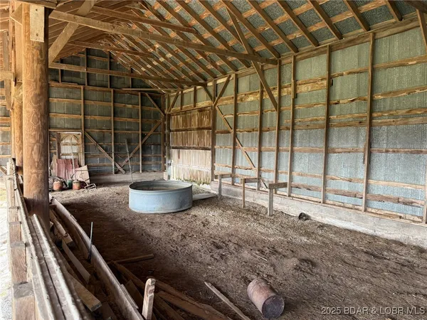 $1,725,000 | 12237 65th Highway, Cole Camp, MO 65325