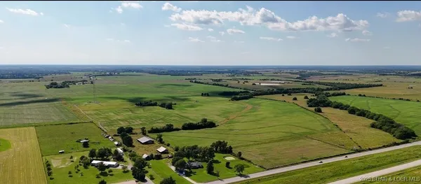 $1,725,000 | 12237 65th Highway, Cole Camp, MO 65325