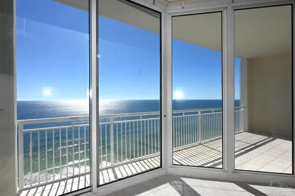 $675,000 | 8499 Gulf Boulevard, Unit 1705, Navarre, FL 32566