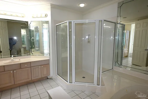 $675,000 | 8499 Gulf Boulevard, Unit 1705, Navarre, FL 32566