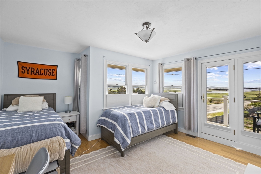 98 Central Avenue Scituate, MA 02066 - Photo 20 of 37 a bedroom with a bed and a window