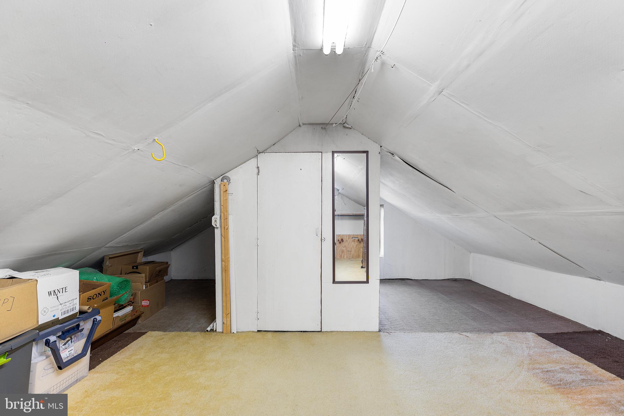 325 Wyndmoor Road Springfield, PA 19064 - Photo 24 of 45 a view of a hallway with workspace