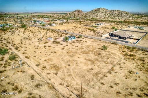 250 South Tusa Road Maricopa, AZ 85139 - Photo 5 of 44 IMG_5597