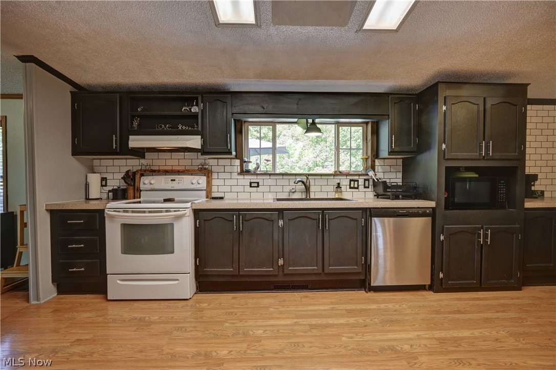 557 Beans Road Sherrodsville, OH 44675 - Photo 10 of 49