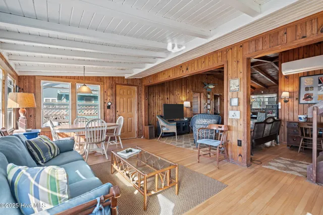 $1,150,000 | 4823 West Beach Drive, Oak Island, NC 28465