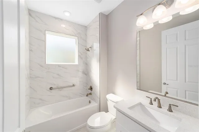 $356,000 | 10002 Southwest 106th Circle, Ocala, FL 34481