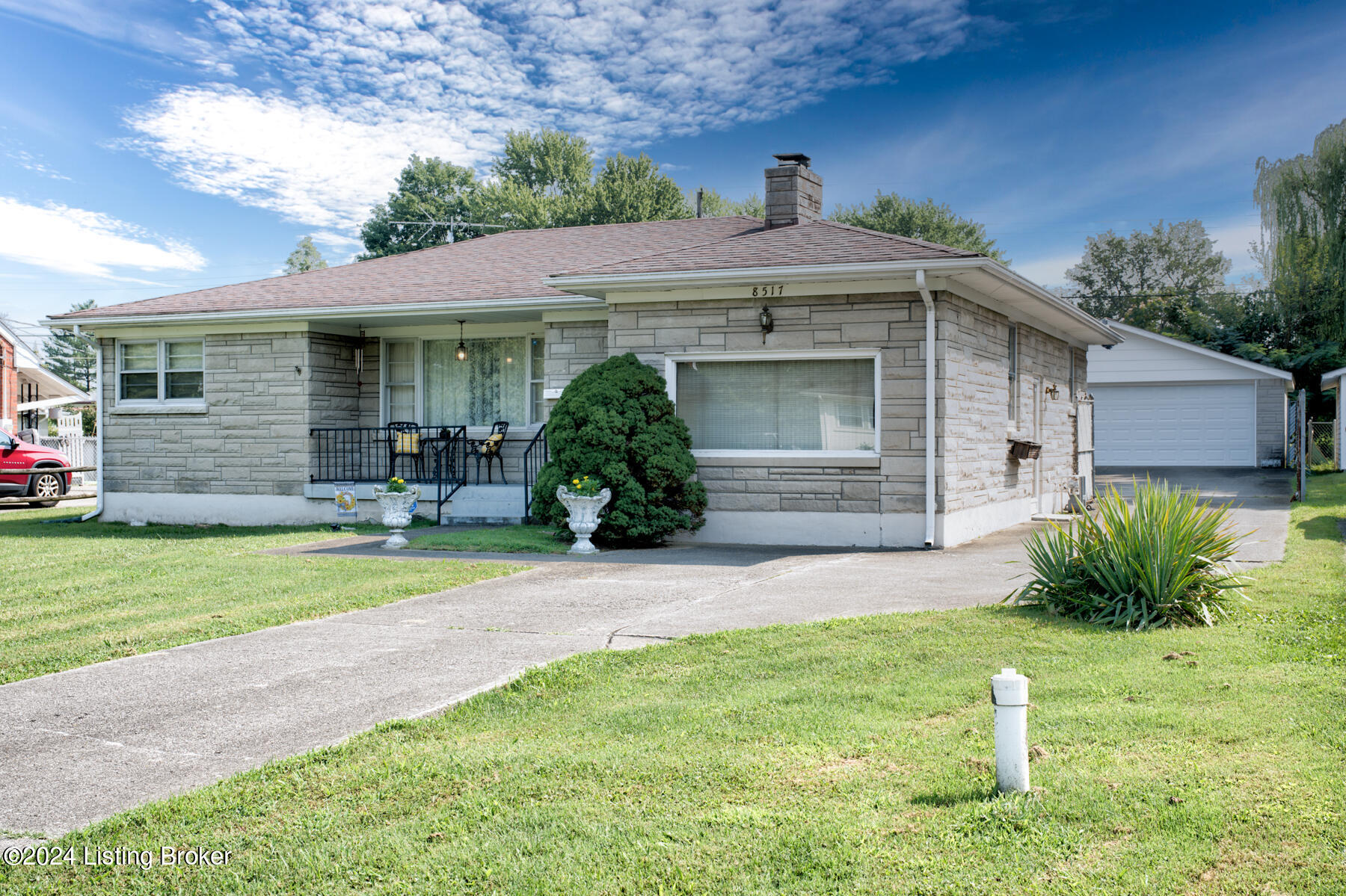 8517 Smithton Road Louisville, KY 40219 - Photo 1 of 36 GSP-8517 Smithton Rd-22