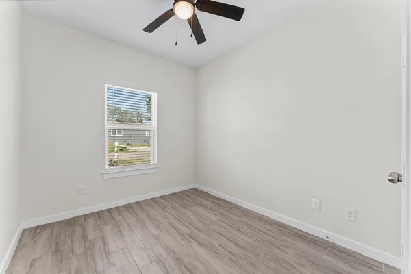 $1,450 | 846 Omeara, Montgomery, TX 77316