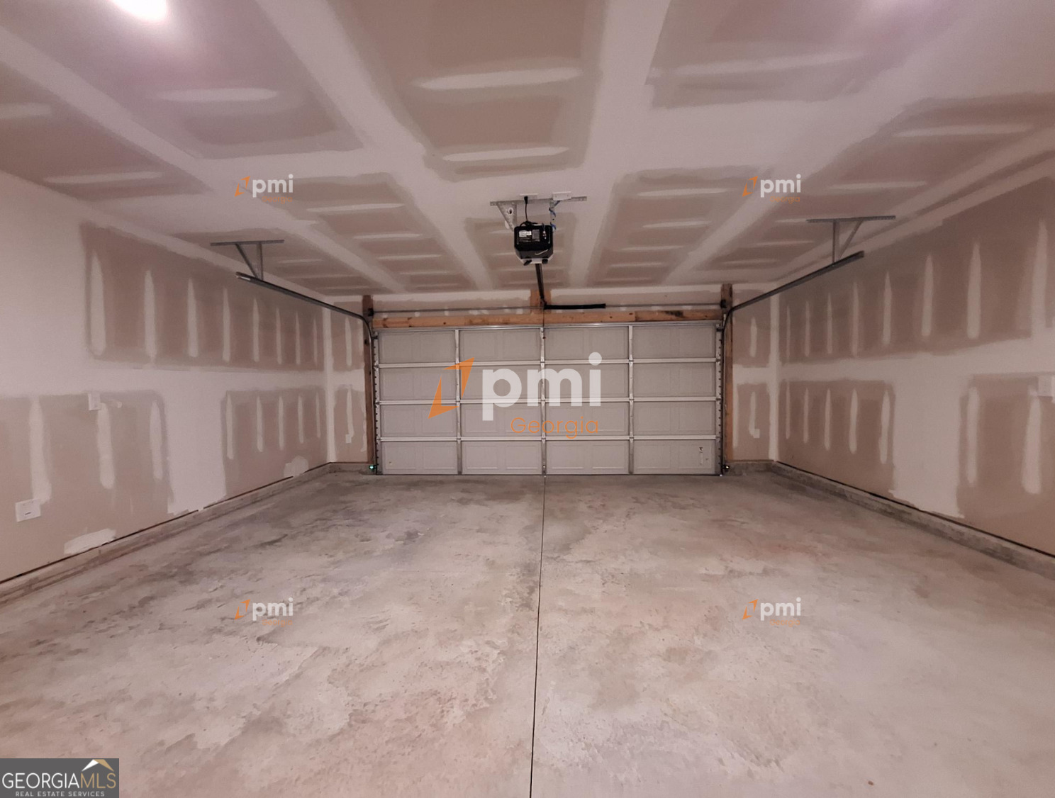 516 Liberty Hall Drive Bonaire, GA 31005 - Photo 18 of 19