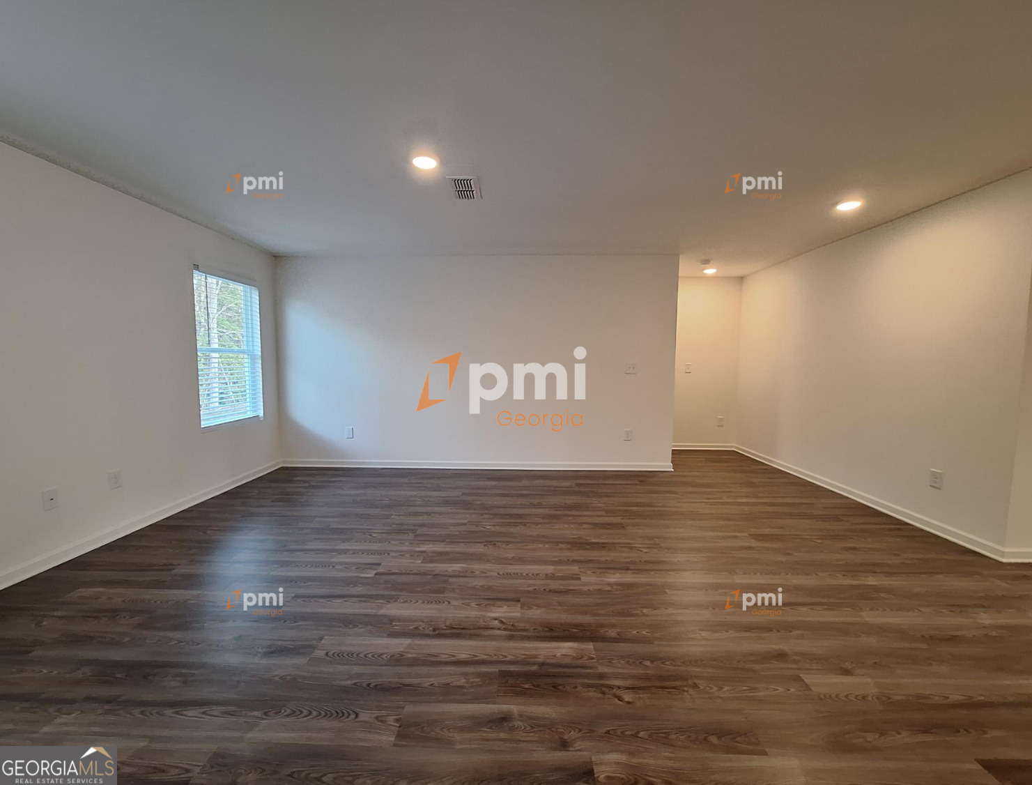 516 Liberty Hall Drive Bonaire, GA 31005 - Photo 7 of 19