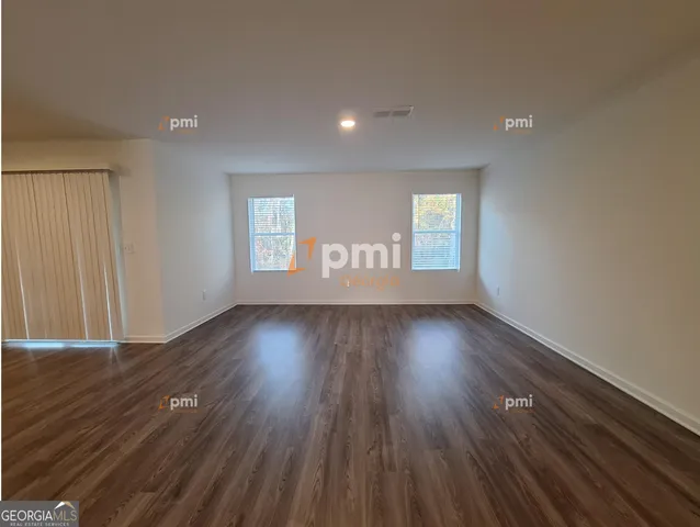 $2,275 | 516 Liberty Hall Drive, Bonaire, GA 31005