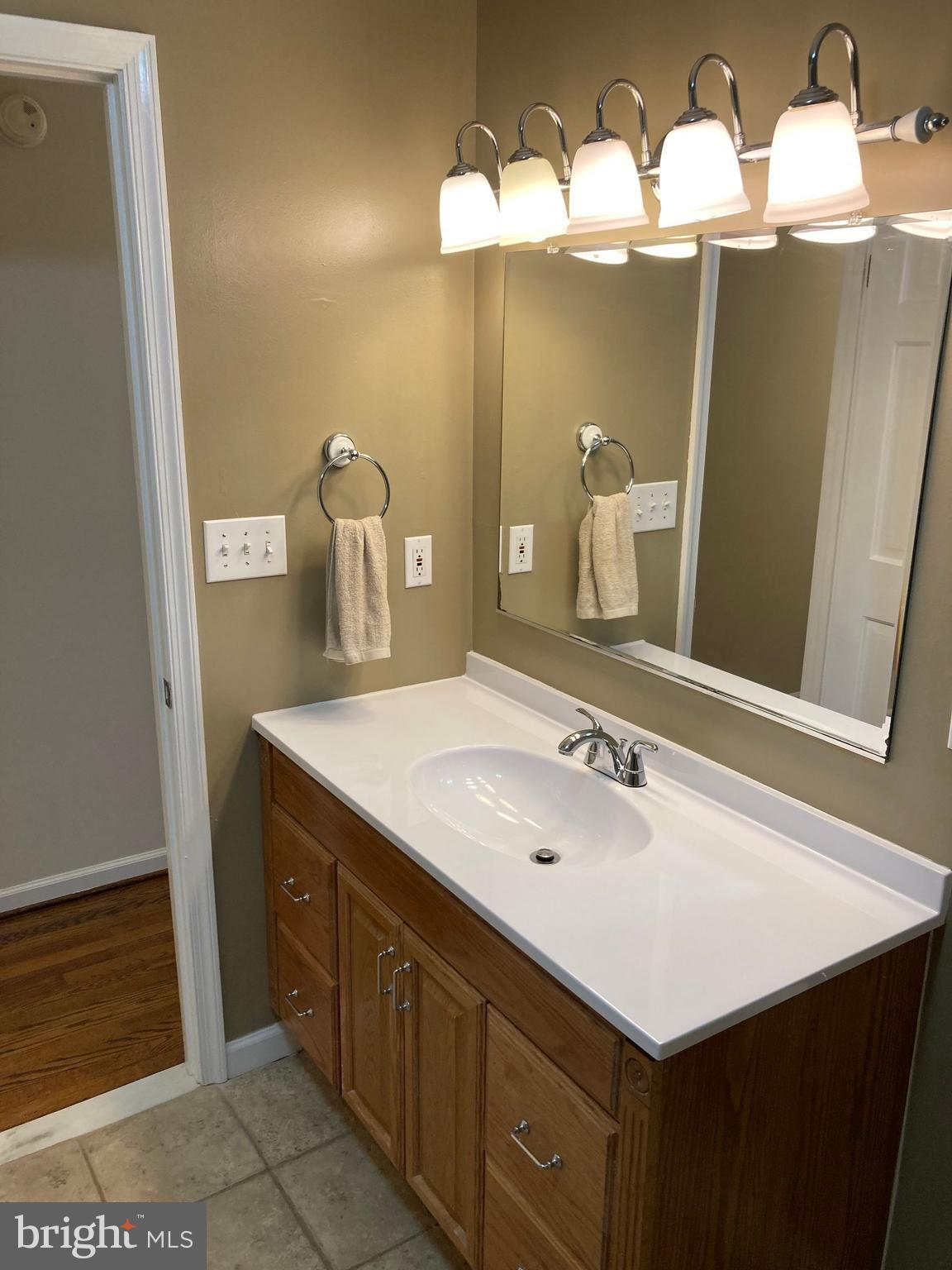 2412 Fairground Road Maidens, VA 23102 - Photo 22 of 44