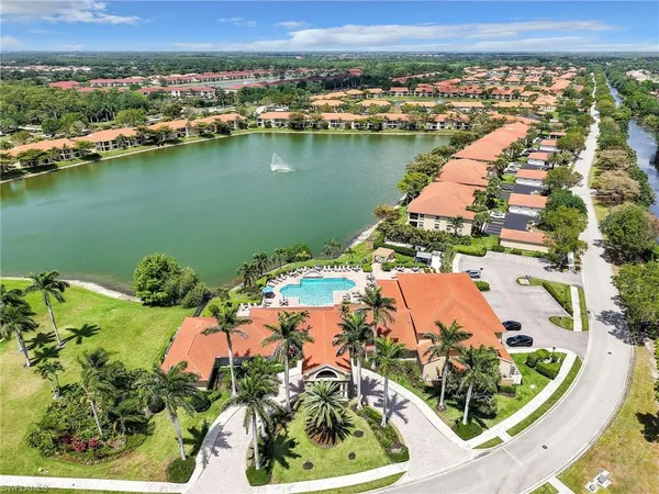 $2,200 | 2408 Millcreek Lane, Unit 202, Naples, FL 34119