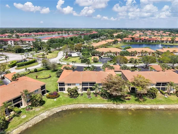 $2,200 | 2408 Millcreek Lane, Unit 202, Naples, FL 34119