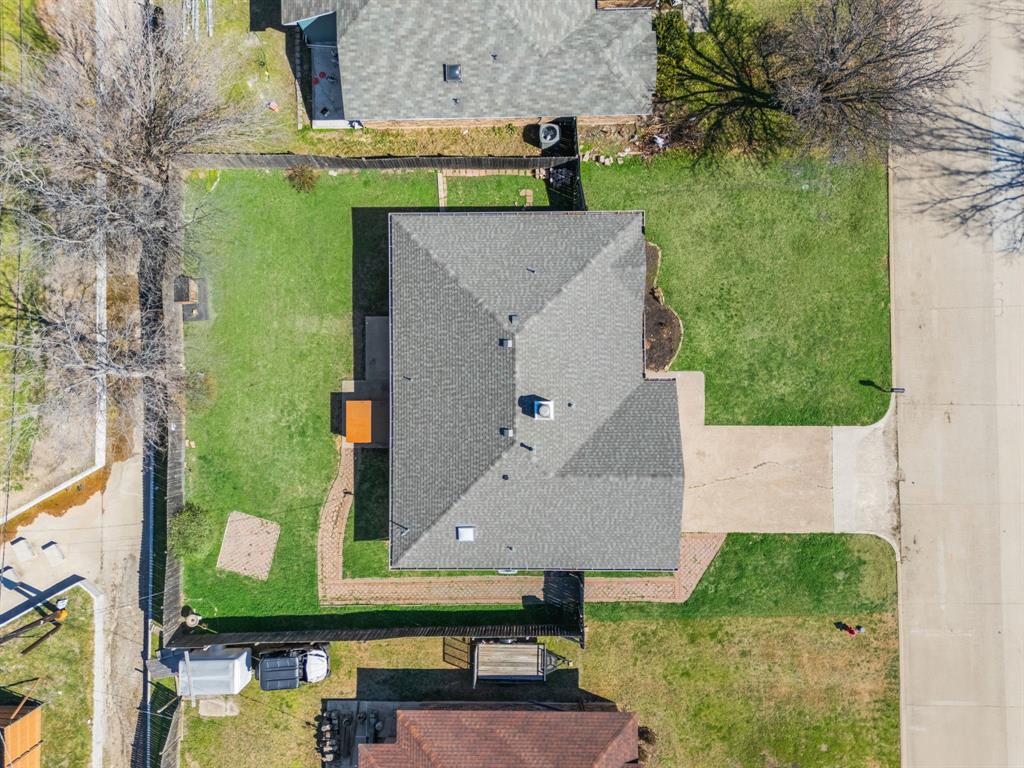 617 Reed Street Roanoke, TX 76262 - Photo 27 of 35 an aerial view of a house