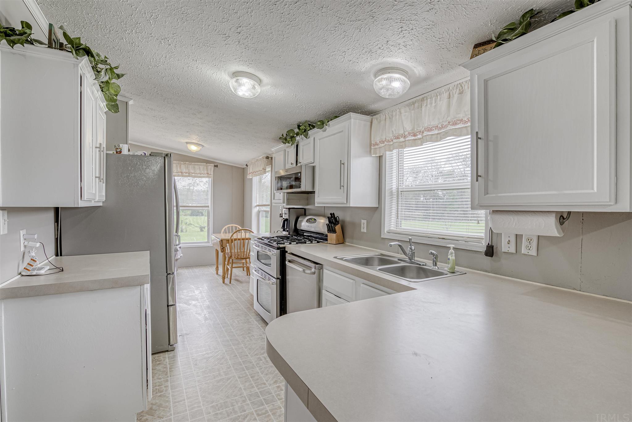 4786 Cr 61 Road Butler, IN 46721 - Photo 13 of 27