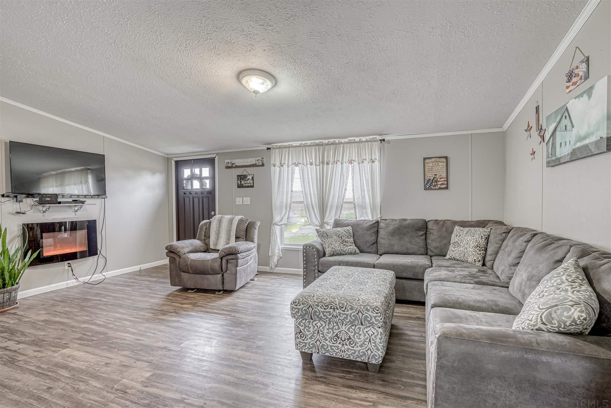 4786 Cr 61 Road Butler, IN 46721 - Photo 7 of 27
