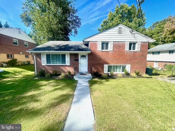 $3,400 | 12122 Otis Drive, Rockville, MD 20852
