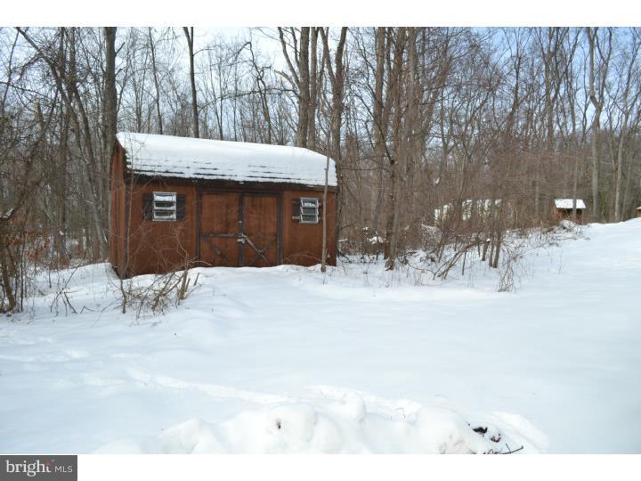 4082 Campbell Road Pennsburg, PA 18073 - Photo 3 of 13 Gallery Image 3