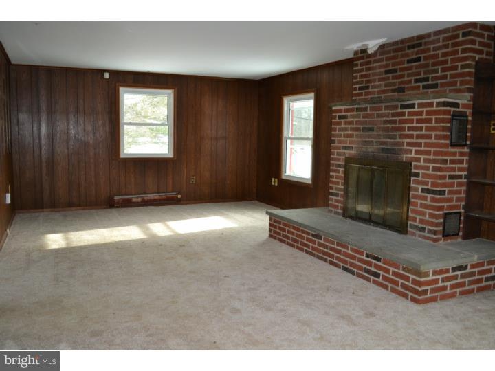 4082 Campbell Road Pennsburg, PA 18073 - Photo 7 of 13 Gallery Image 7