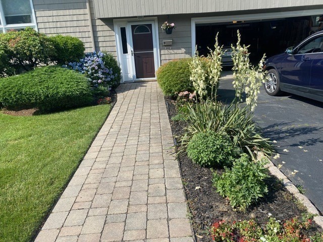 8 Summit View Drive Swampscott, MA 01907 - Photo 2 of 37