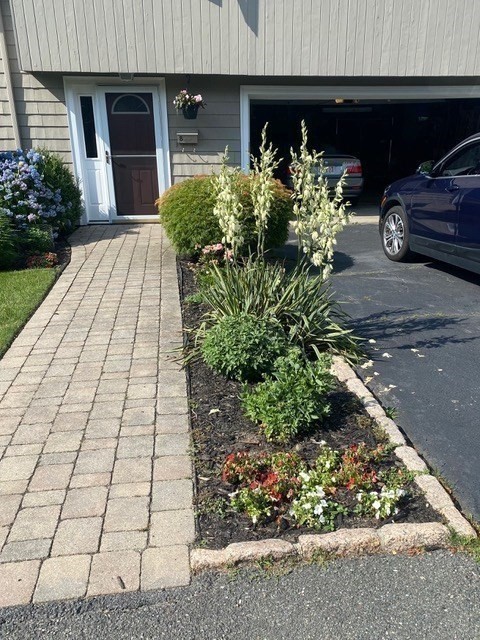 8 Summit View Drive Swampscott, MA 01907 - Photo 4 of 37