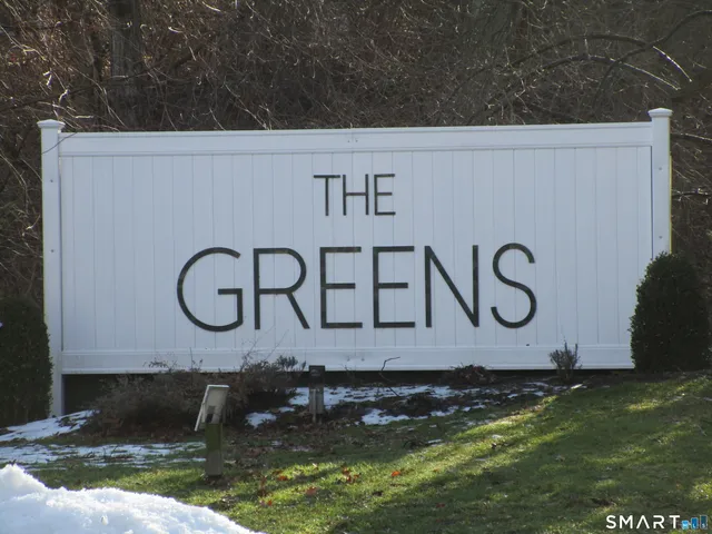 $339,900 | 629 Longfellow Drive, Unit 629, Branford, CT 06405