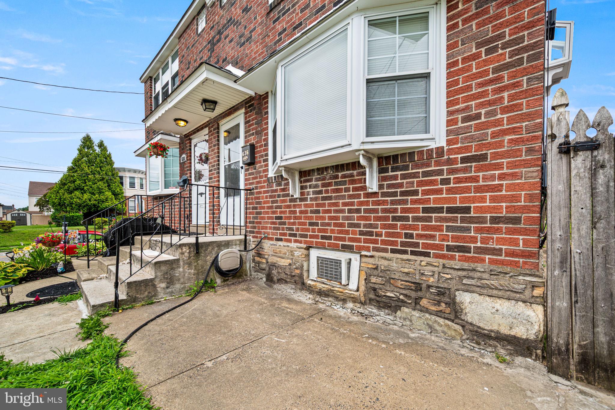 636 Arthur Street Philadelphia, PA 19111 - Photo 5 of 27