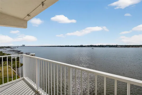 $239,750 | 2711 North Halifax Avenue, Unit 695, Daytona Beach, FL 32118
