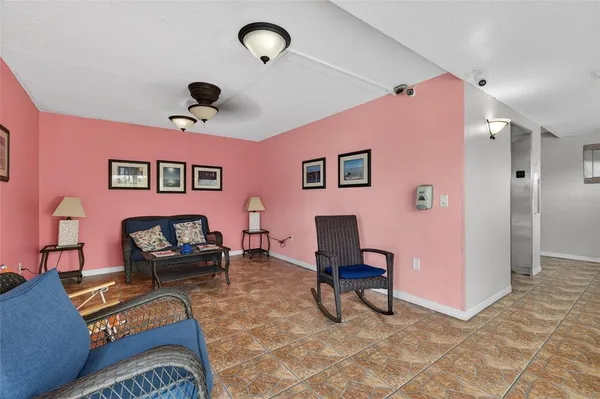 $239,750 | 2711 North Halifax Avenue, Unit 695, Daytona Beach, FL 32118