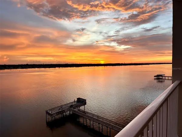$239,750 | 2711 North Halifax Avenue, Unit 695, Daytona Beach, FL 32118