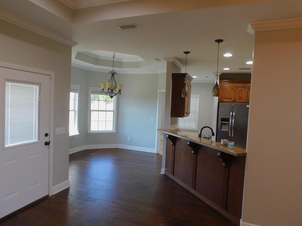 850 Windmill Road Newton, AL 36352 - Photo 5 of 24 KITCHEN/BREAKFAST AREA