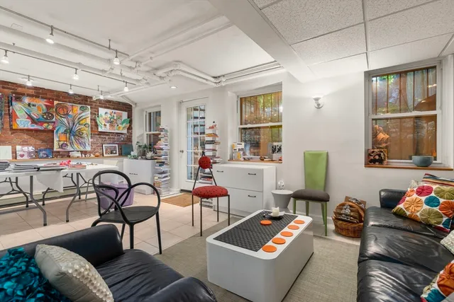 $2,995,000 | 236 Walnut Street, Brookline, MA 02445