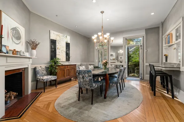 $2,995,000 | 236 Walnut Street, Brookline, MA 02445