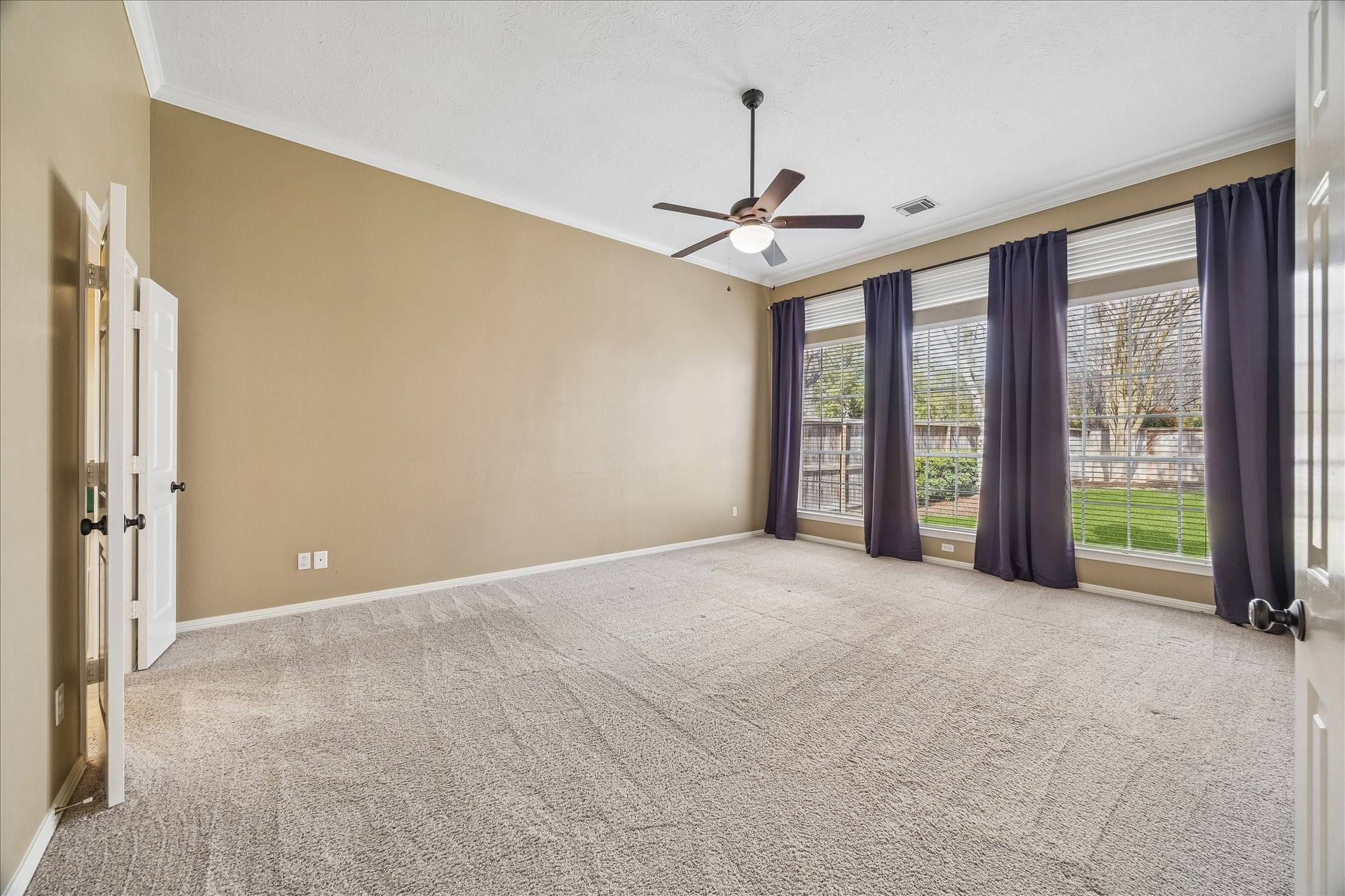 5310 Summerland Ridge Court Houston, TX 77041 - Photo 23 of 46 a view of an empty room with a window