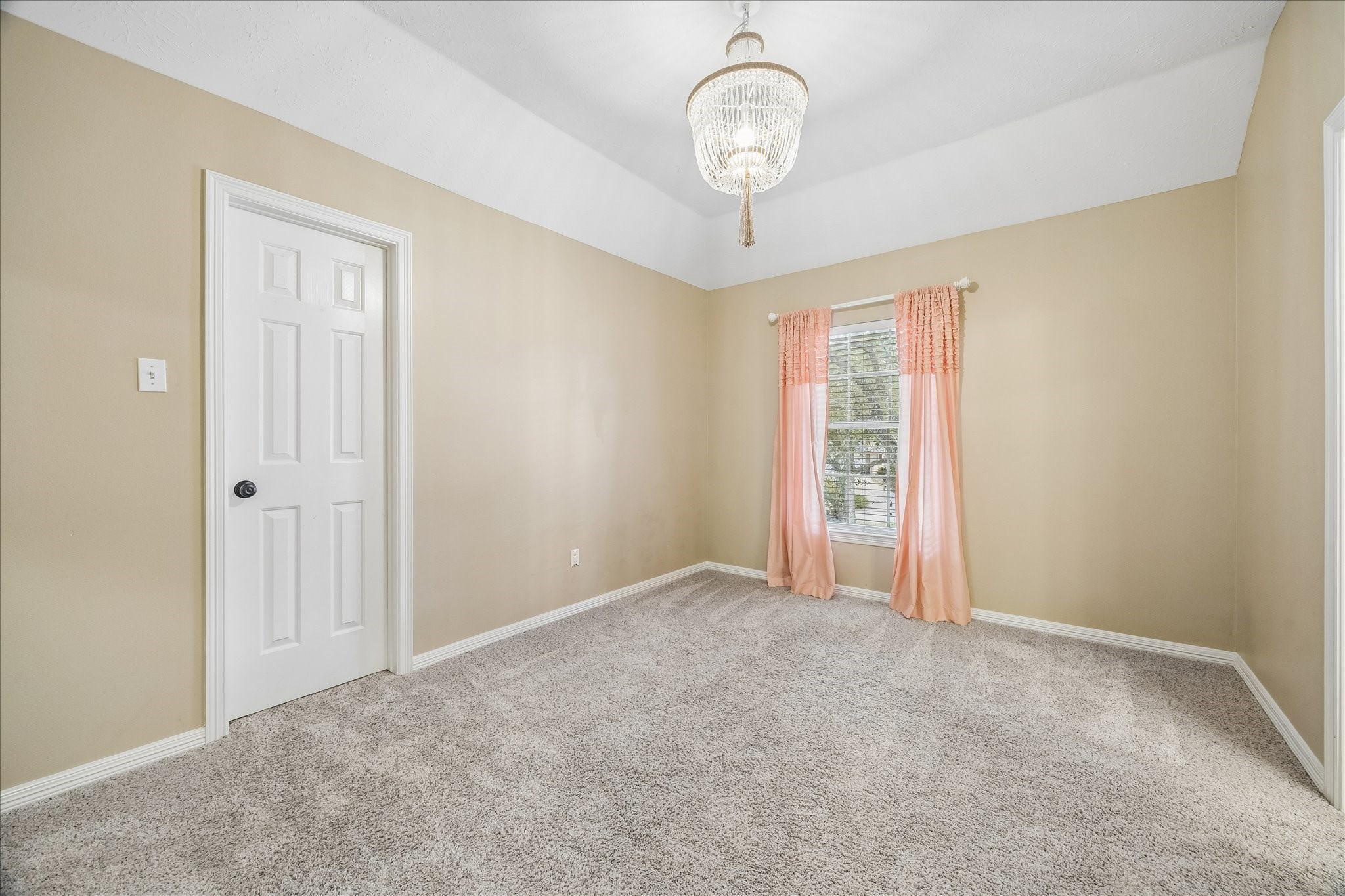 5310 Summerland Ridge Court Houston, TX 77041 - Photo 32 of 46 This is an additional bedroom located on the second floor.