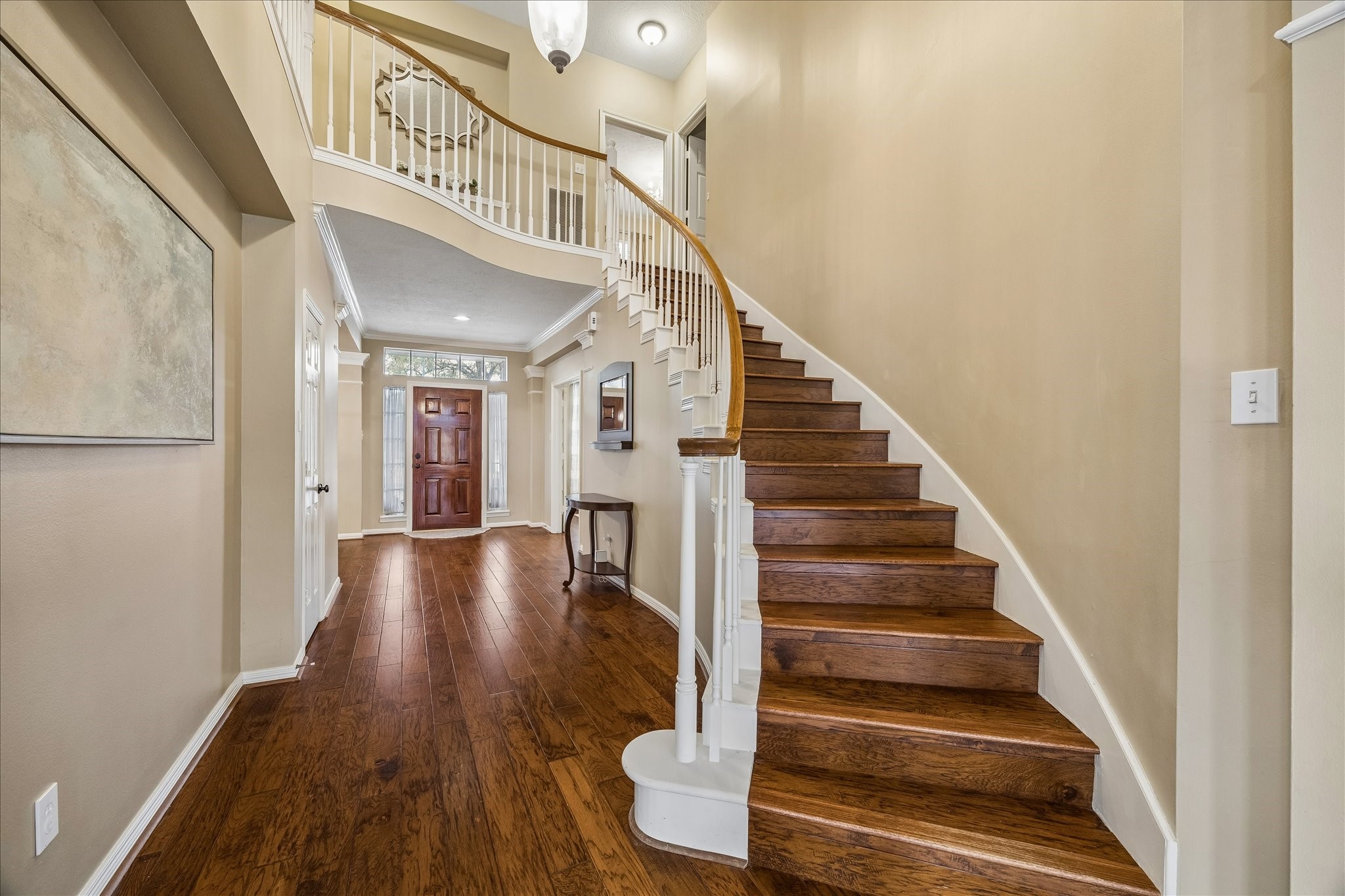 5310 Summerland Ridge Court Houston, TX 77041 - Photo 5 of 46 a view of entryway and hall with wooden floor