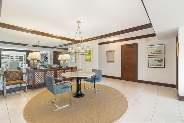 $15,000 | 170 North Ocean Boulevard, Unit 409, Palm Beach, FL 33480