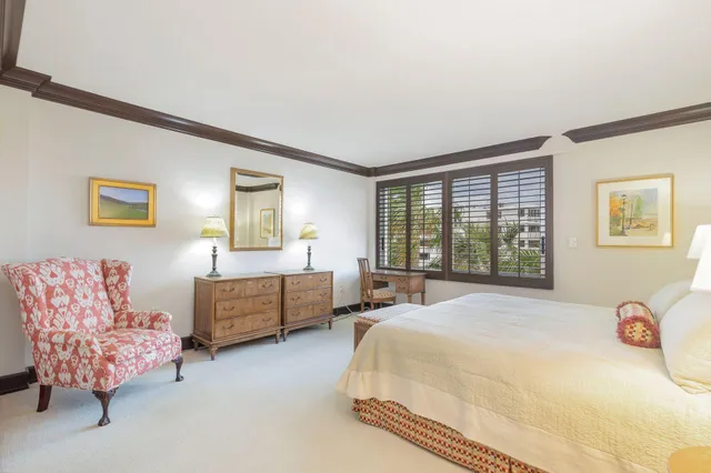 $15,000 | 170 North Ocean Boulevard, Unit 409, Palm Beach, FL 33480