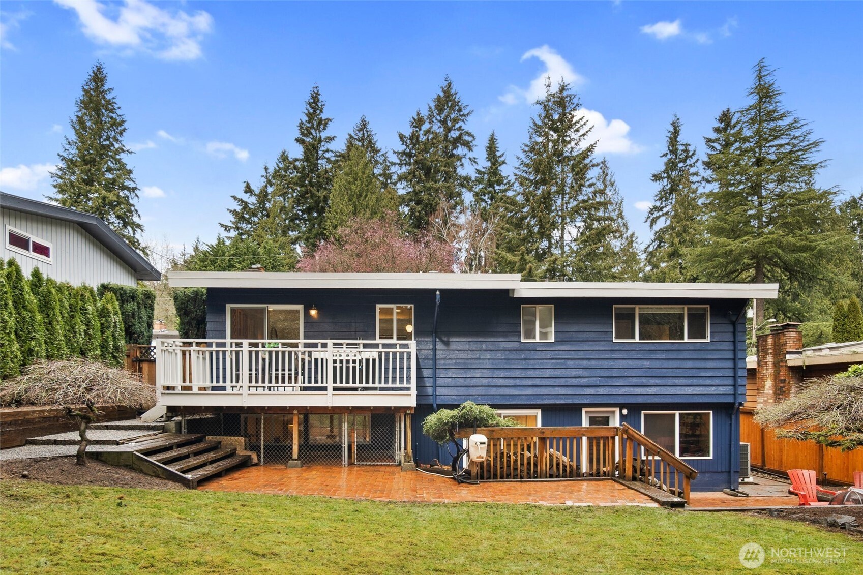 9215 Northeast 183rd Street Bothell, WA 98011 - Photo 29 of 36