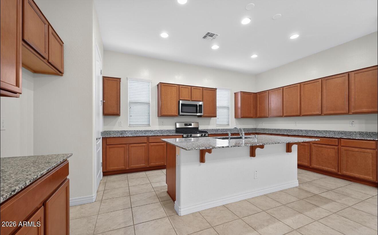 20840 East Reins Road Queen Creek, AZ 85142 - Photo 19 of 28 Kitchen