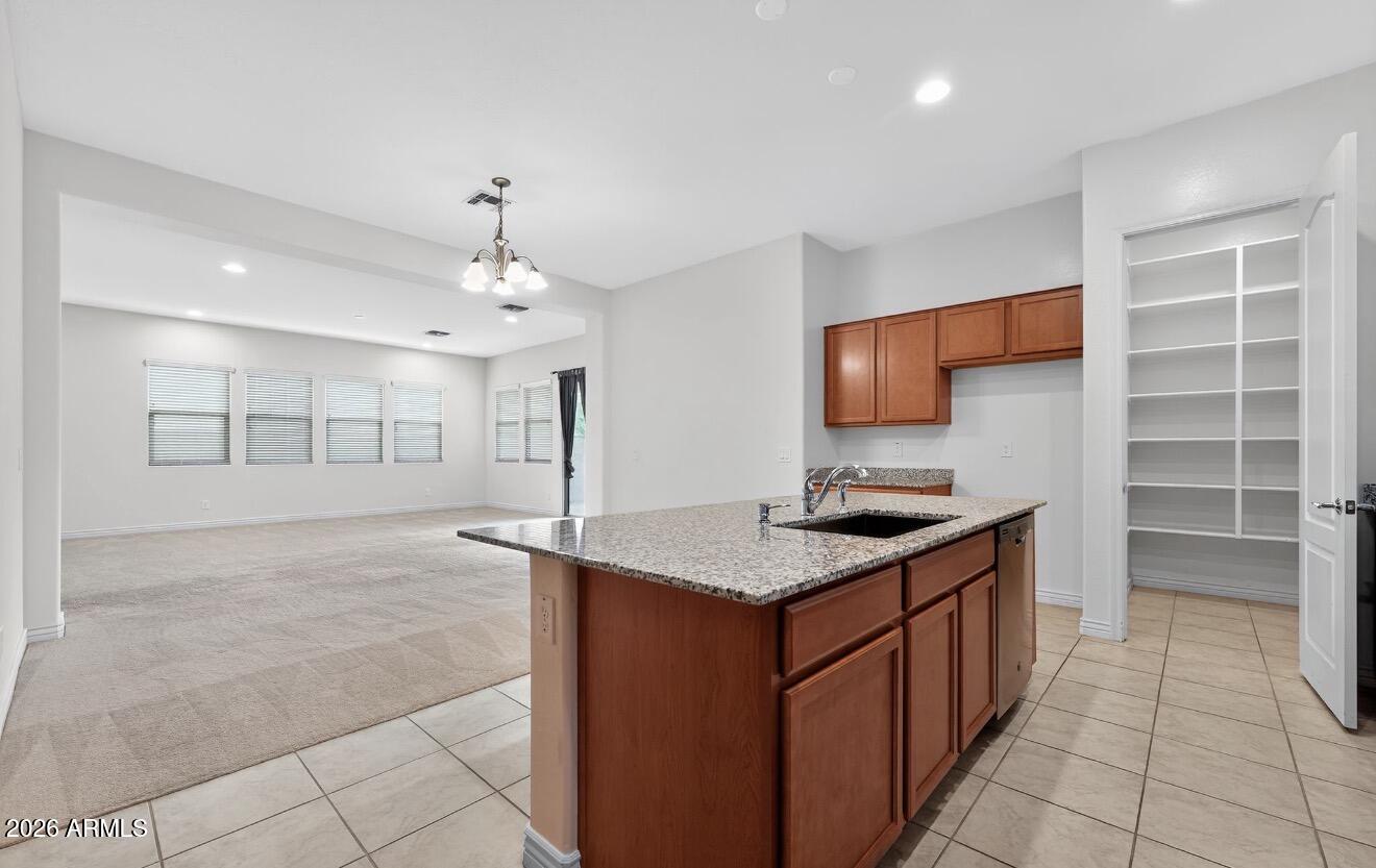 20840 East Reins Road Queen Creek, AZ 85142 - Photo 21 of 28 Kitchen