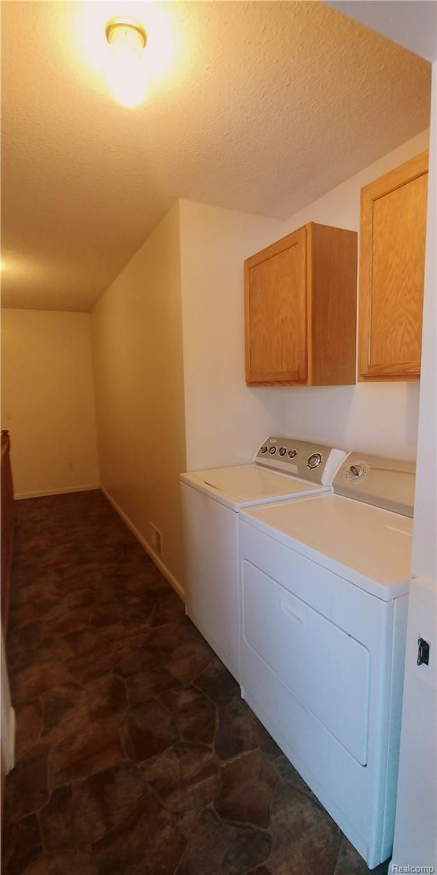 886 Chase Lake Road Howell, MI 48855 - Photo 11 of 52 4. Just off kitchen-dining area, 1st floor laundry-mudroom