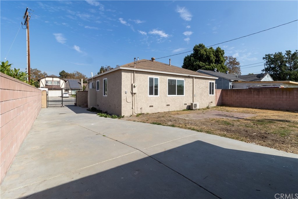 14643 Gridley Road Norwalk, CA 90650 - Photo 36 of 57 Gallery Image 36