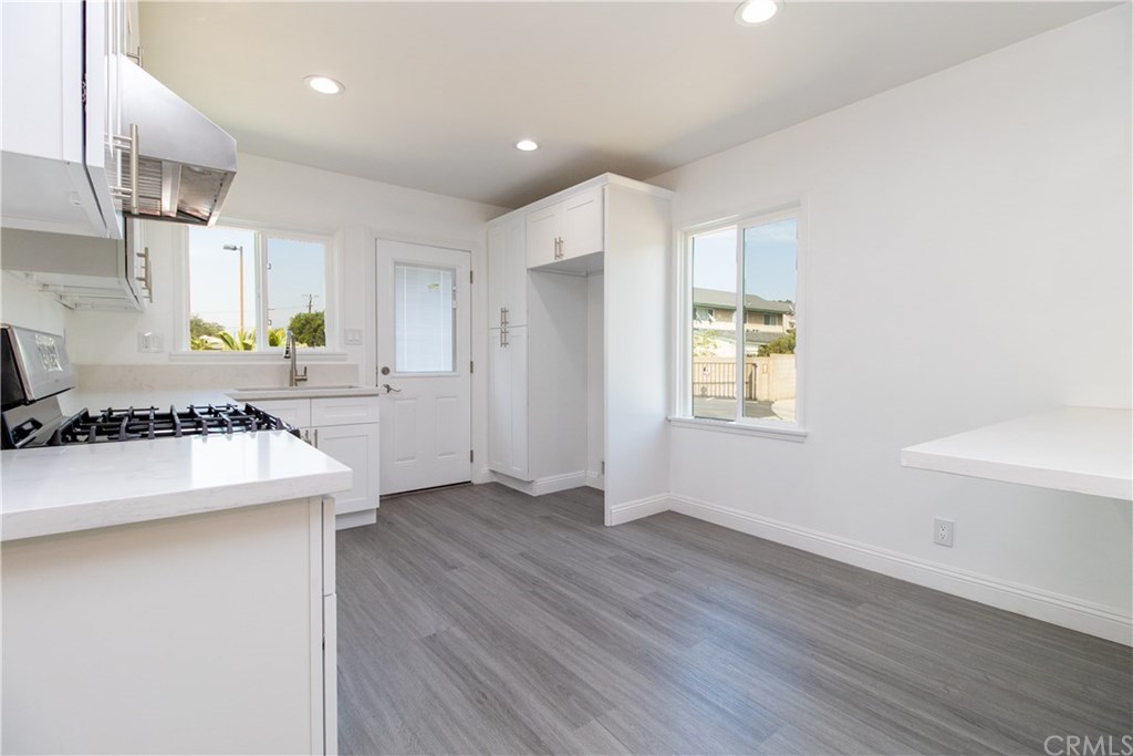14643 Gridley Road Norwalk, CA 90650 - Photo 8 of 57 Gallery Image 8