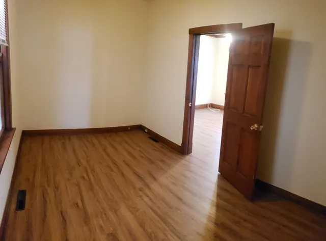 $1,500 | 1811 South Komensky Avenue, Unit 1, Chicago, IL 60623