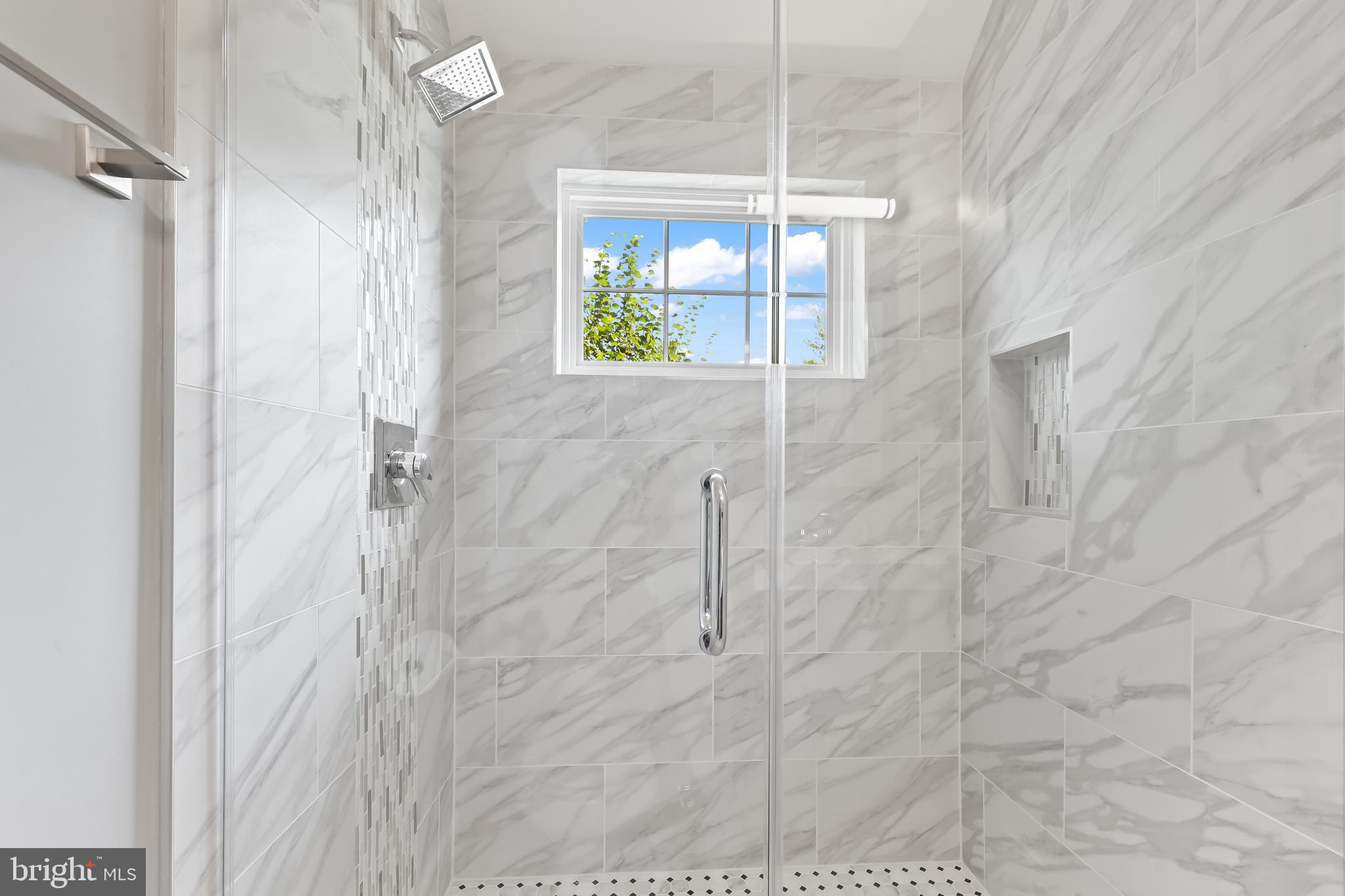 203 Tapawingo Road Southwest Vienna, VA 22180 - Photo 34 of 59