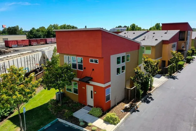 $434,000 | 853 Bainite Court, West Sacramento, CA 95691